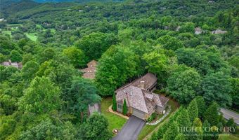 62 Crestview Ln, Banner Elk, NC 28604