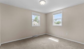 1631 N WILMER St, Appleton, WI 54911