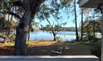 197 Pleasant Point Dr, Beaufort, SC 29907