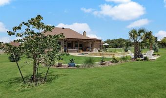 201 Sandstone Ln, Weatherford, TX 76085