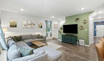 102 Windjammer Dr, Barnegat, NJ 08005
