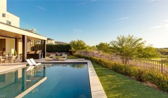 92 Sun Glow Ln, Las Vegas, NV 89135