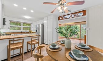 1230 Lola Pl, Kailua, HI 96734