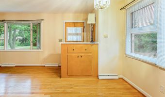 1210 Arella Blvd, Ann Arbor, MI 48103