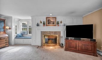 20 Bolleswood Ln, Avon, CT 06001