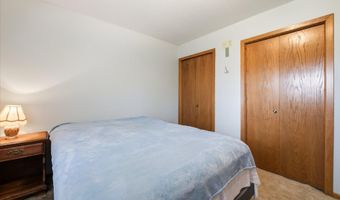 1448 Cleveland St, Anoka, MN 55303