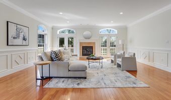 1615 S OAKLAND St, Arlington, VA 22204