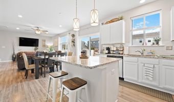 48 Farragut Ave, Barnegat, NJ 08005