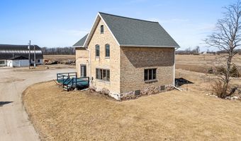 N8327 Poplar Dr, Algoma, WI 54201