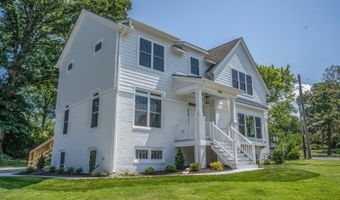 2100 PATRICK HENRY Dr, Arlington, VA 22205
