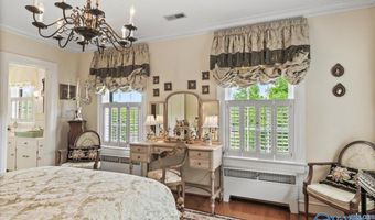 519 E Main St, Albertville, AL 35950