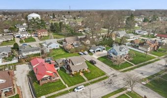 2144 Ridgewood Ave, Alliance, OH 44601