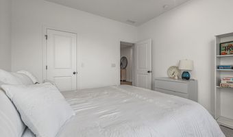 1812 Water Oak Way, Avon, IN 46123