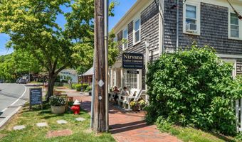 50 0 Indian Trl, Barnstable, MA 02630
