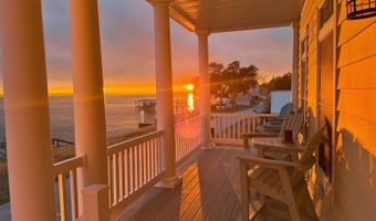 481 River Rd, Arapahoe, NC 28510