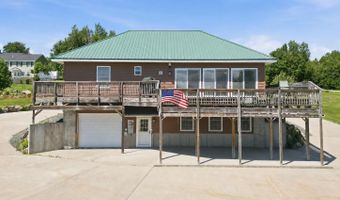 3 Grandview Dr, Berlin, NH 03570