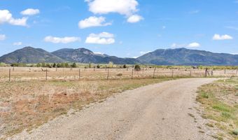 553 Hondo Seco Rd, Arroyo Seco, NM 87514