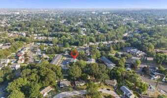 50 Greenhouse Rd 42D, Bridgeport, CT 06606