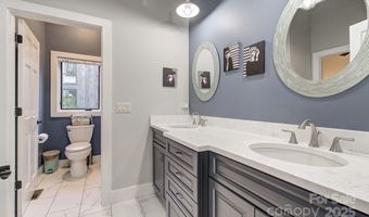 40 River Run, Asheville, NC 28804