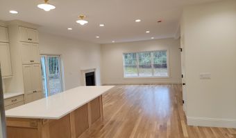 963 High Rd, Berlin, CT 06037