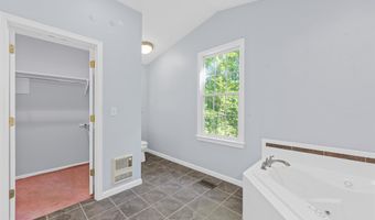 3628 S SPOTSWOOD Trl, Barboursville, VA 22923