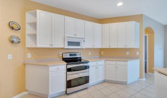 5508 GOLDEN ISLES Dr, Apollo Beach, FL 33572