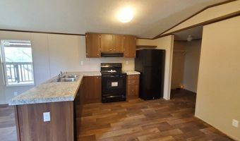 9990 Crow Ln 3, Adkins, TX 78101