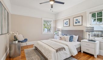 1915 Alameda Ave, Alameda, CA 94501