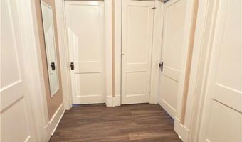 832 Maplewood Ave, Ambridge, PA 15003