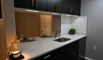 20965 TIMBER RIDGE Ter 304, Ashburn, VA 20147