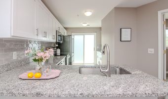 1892 Lindsay Ln, Ann Arbor, MI 48104