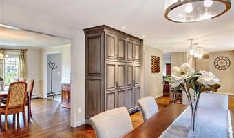96 Windsong Rd, Cumberland, RI 02864