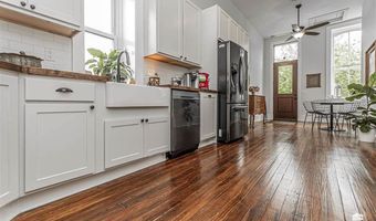 217 W 1st St, Abilene, KS 67410