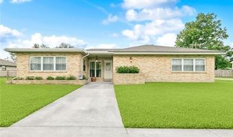 701 MEHLE St, Arabi, LA 70032