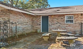 236 Beacon Ln, Atmore, AL 36502