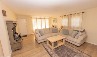 107 6th St, Barnegat, NJ 08005