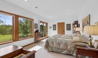 9364 Spring Creek Rd, Amherst, WI 54406