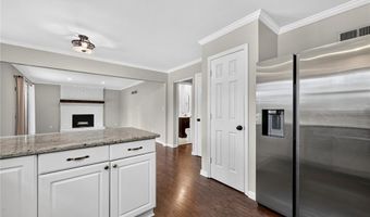 954 Chartrand Dr, Ballwin, MO 63011