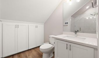 527 Hunter Dr, Alamo, TX 78516