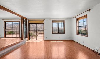 8525 Wildflower Ln, Agua Dulce, CA 91390