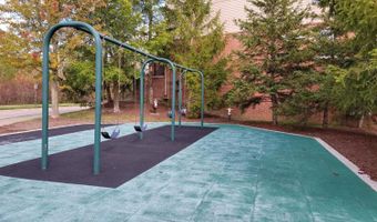 2765 Barclay Way, Ann Arbor, MI 48105