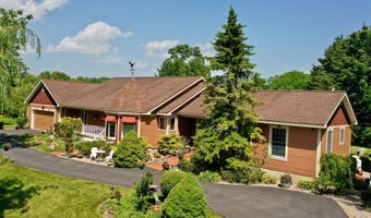625 McKay Rd, Amsterdam, NY 12010