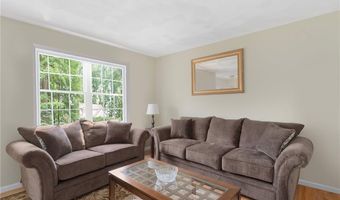 52 GINGER Trl, Coventry, RI 02816