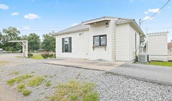 2627 Veterans Memorial Dr, Abbeville, LA 70510