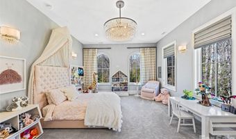 1905 White Tree Trl, Arden, NC 28704