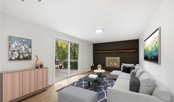 1009 OAK TREE Rd, Akron, OH 44320