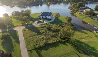 1104 Long Key Cir, Benton, LA 71006