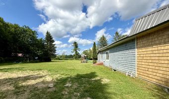 877 Grand Falls Rd, Baileyville, ME 04694