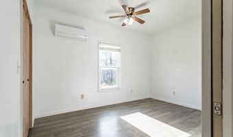 408 HAWKS NEST Dr, Baker, WV 26801