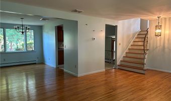 150 Jeffrey Dr, Amherst, NY 14228